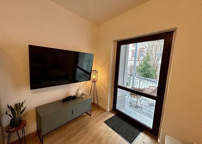 Karl Flats - Netflix - Parkplatz - Balkon Lägenhet *