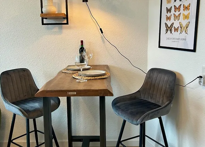 Karl Flats - Netflix - Parkplatz - Balkon Lägenhet *